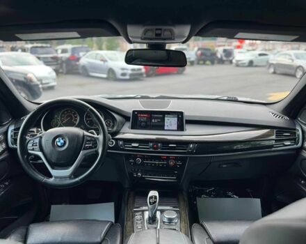 Серый БМВ Х5, объемом двигателя 3 л и пробегом 40 тыс. км за 8500 $, фото 8 на Automoto.ua
