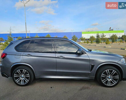 Сірий БМВ Х5, об'ємом двигуна 2.99 л та пробігом 225 тис. км за 43000 $, фото 3 на Automoto.ua