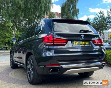 Серый БМВ Х5, объемом двигателя 3 л и пробегом 165 тыс. км за 39499 $, фото 4 на Automoto.ua