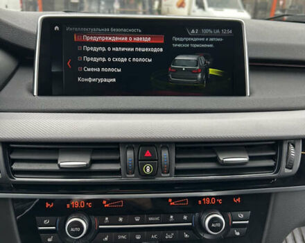 Сірий БМВ Х5, об'ємом двигуна 2.99 л та пробігом 67 тис. км за 45350 $, фото 40 на Automoto.ua