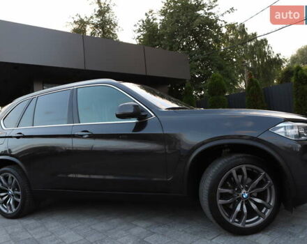 Серый БМВ Х5, объемом двигателя 3 л и пробегом 232 тыс. км за 29999 $, фото 17 на Automoto.ua