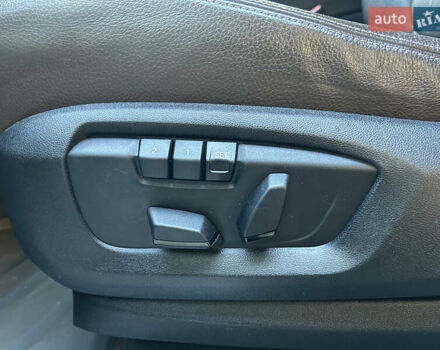 Серый БМВ Х5, объемом двигателя 2 л и пробегом 165 тыс. км за 12700 $, фото 15 на Automoto.ua