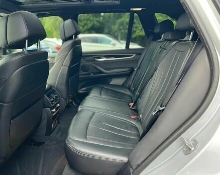 Серый БМВ Х5, объемом двигателя 3 л и пробегом 40 тыс. км за 8500 $, фото 14 на Automoto.ua