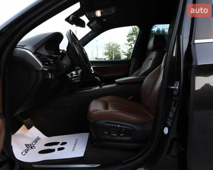 Серый БМВ Х5, объемом двигателя 3 л и пробегом 232 тыс. км за 29999 $, фото 43 на Automoto.ua