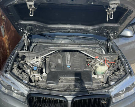 Серый БМВ Х5, объемом двигателя 2.99 л и пробегом 106 тыс. км за 50000 $, фото 16 на Automoto.ua