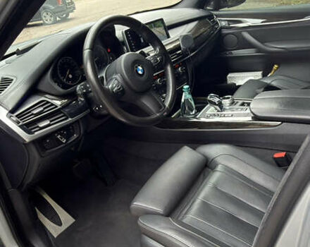 Серый БМВ Х5, объемом двигателя 4.39 л и пробегом 105 тыс. км за 38000 $, фото 12 на Automoto.ua