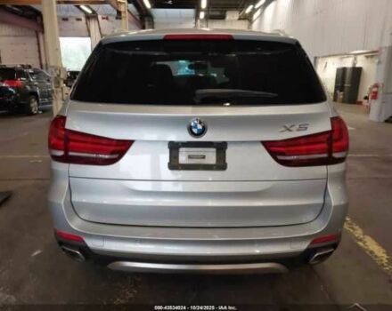 Сірий БМВ Х5, об'ємом двигуна 3 л та пробігом 67 тис. км за 7000 $, фото 16 на Automoto.ua