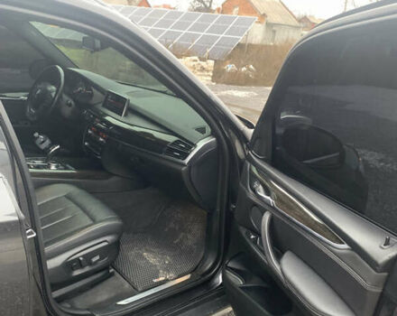 Серый БМВ Х5, объемом двигателя 2.98 л и пробегом 123 тыс. км за 25000 $, фото 6 на Automoto.ua