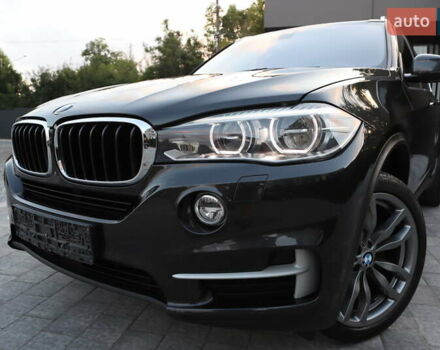 Серый БМВ Х5, объемом двигателя 3 л и пробегом 232 тыс. км за 29999 $, фото 24 на Automoto.ua