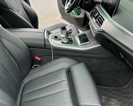 Сірий БМВ Х5, об'ємом двигуна 3 л та пробігом 95 тис. км за 57499 $, фото 10 на Automoto.ua