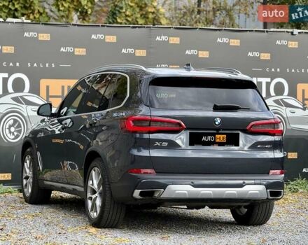 Серый БМВ Х5, объемом двигателя 3 л и пробегом 108 тыс. км за 53000 $, фото 4 на Automoto.ua