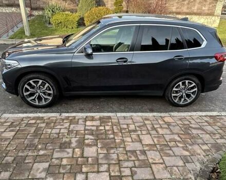 Серый БМВ Х5, объемом двигателя 2.99 л и пробегом 130 тыс. км за 50500 $, фото 8 на Automoto.ua