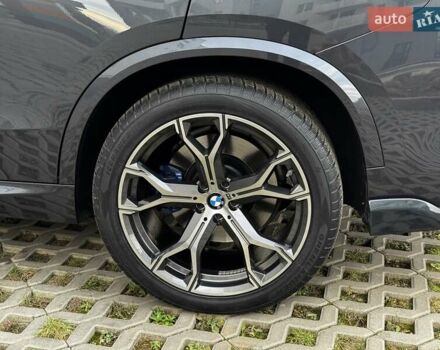 Серый БМВ Х5, объемом двигателя 2.99 л и пробегом 114 тыс. км за 63750 $, фото 30 на Automoto.ua