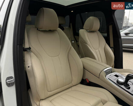 Серый БМВ Х5, объемом двигателя 3 л и пробегом 160 тыс. км за 41500 $, фото 31 на Automoto.ua