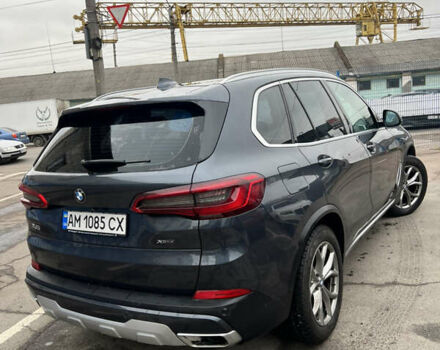 Сірий БМВ Х5, об'ємом двигуна 2 л та пробігом 100 тис. км за 52000 $, фото 2 на Automoto.ua