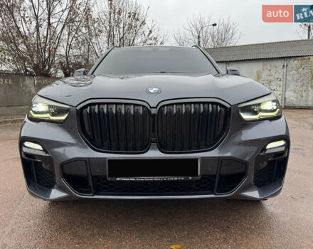 Серый БМВ Х5, объемом двигателя 2.99 л и пробегом 183 тыс. км за 54999 $, фото 2 на Automoto.ua