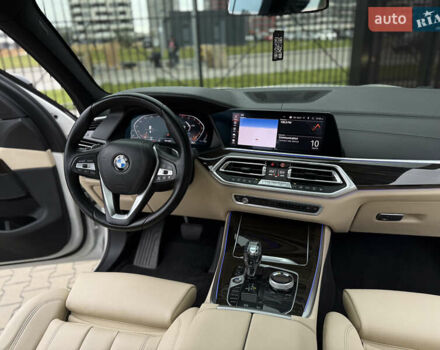 Серый БМВ Х5, объемом двигателя 3 л и пробегом 160 тыс. км за 41500 $, фото 33 на Automoto.ua