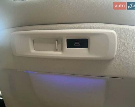 Серый БМВ Х5, объемом двигателя 3 л и пробегом 145 тыс. км за 48000 $, фото 37 на Automoto.ua