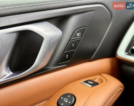 Серый БМВ Х5, объемом двигателя 3 л и пробегом 108 тыс. км за 53000 $, фото 25 на Automoto.ua