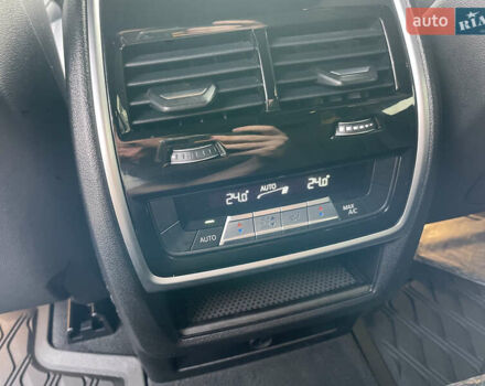 Серый БМВ Х5, объемом двигателя 3 л и пробегом 169 тыс. км за 39000 $, фото 6 на Automoto.ua