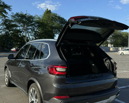 Сірий БМВ Х5, об'ємом двигуна 3 л та пробігом 87 тис. км за 51000 $, фото 27 на Automoto.ua