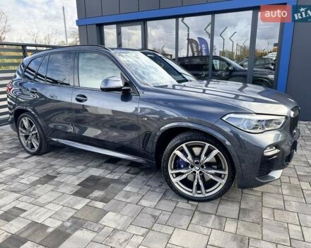 Серый БМВ Х5, объемом двигателя 3 л и пробегом 143 тыс. км за 71900 $, фото 5 на Automoto.ua