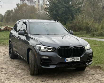 Серый БМВ Х5, объемом двигателя 3 л и пробегом 160 тыс. км за 50000 $, фото 1 на Automoto.ua