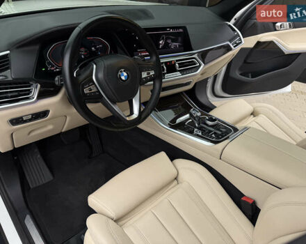 Серый БМВ Х5, объемом двигателя 3 л и пробегом 160 тыс. км за 41500 $, фото 19 на Automoto.ua