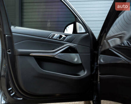 Серый БМВ Х5, объемом двигателя 3 л и пробегом 105 тыс. км за 65000 $, фото 9 на Automoto.ua