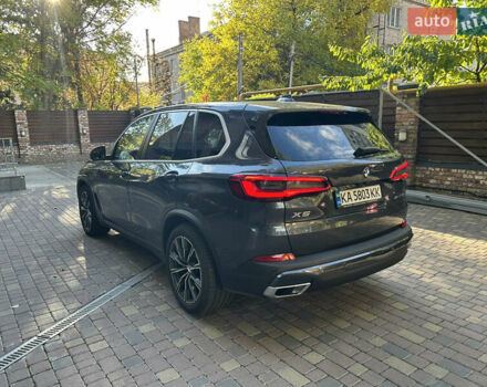 БМВ Х5 2019 в Днепре (Днепропетровске) на Automoto.ua Серый БМВ Х5, объемом двигателя 2.99 л и пробегом 114 тыс. км за 54500 $, фото 2 на Automoto.ua