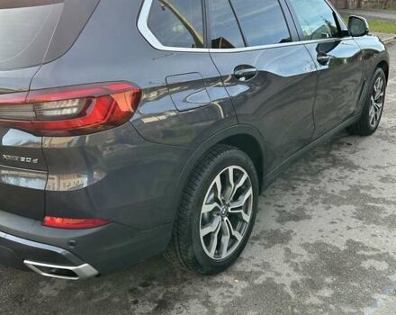 Серый БМВ Х5, объемом двигателя 2.99 л и пробегом 130 тыс. км за 50500 $, фото 3 на Automoto.ua