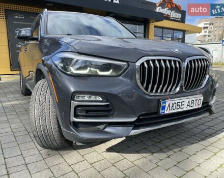 Сірий БМВ Х5, об'ємом двигуна 3 л та пробігом 195 тис. км за 39500 $, фото 1 на Automoto.ua