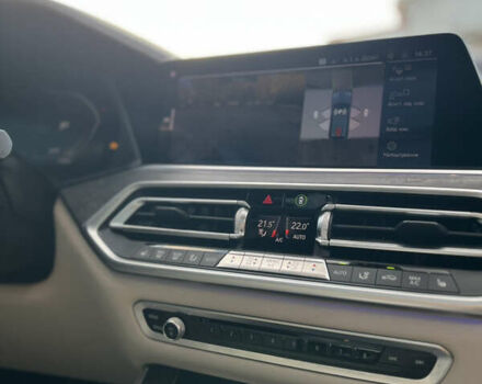 Серый БМВ Х5, объемом двигателя 3 л и пробегом 150 тыс. км за 48000 $, фото 33 на Automoto.ua