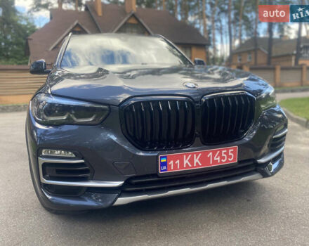 Серый БМВ Х5, объемом двигателя 3 л и пробегом 115 тыс. км за 44000 $, фото 1 на Automoto.ua