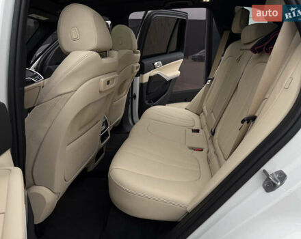 Серый БМВ Х5, объемом двигателя 3 л и пробегом 160 тыс. км за 41500 $, фото 23 на Automoto.ua