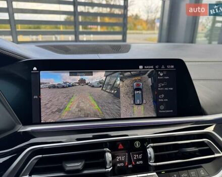 Серый БМВ Х5, объемом двигателя 3 л и пробегом 143 тыс. км за 71900 $, фото 26 на Automoto.ua