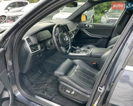 Серый БМВ Х5, объемом двигателя 3 л и пробегом 169 тыс. км за 39000 $, фото 4 на Automoto.ua