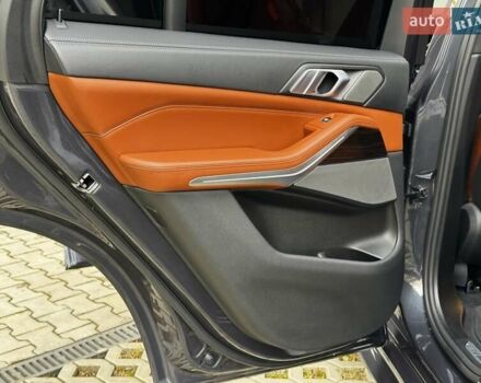 Серый БМВ Х5, объемом двигателя 2.99 л и пробегом 114 тыс. км за 63750 $, фото 53 на Automoto.ua