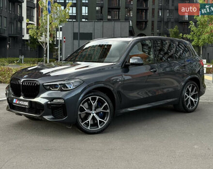 Серый БМВ Х5, объемом двигателя 2.99 л и пробегом 100 тыс. км за 71900 $, фото 1 на Automoto.ua