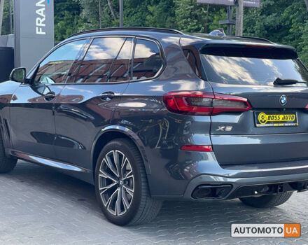 Серый БМВ Х5, объемом двигателя 3 л и пробегом 19 тыс. км за 57000 $, фото 3 на Automoto.ua