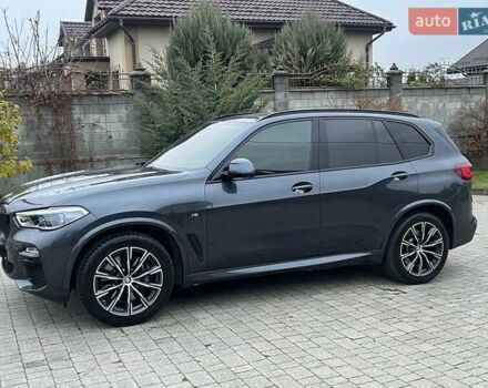 Серый БМВ Х5, объемом двигателя 3 л и пробегом 133 тыс. км за 58000 $, фото 2 на Automoto.ua
