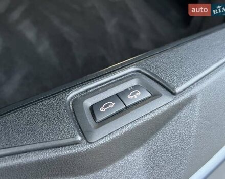 Серый БМВ Х5, объемом двигателя 3 л и пробегом 133 тыс. км за 58000 $, фото 67 на Automoto.ua