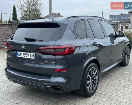Серый БМВ Х5, объемом двигателя 3 л и пробегом 133 тыс. км за 58000 $, фото 7 на Automoto.ua