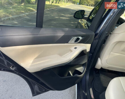 Серый БМВ Х5, объемом двигателя 3 л и пробегом 187 тыс. км за 38100 $, фото 22 на Automoto.ua