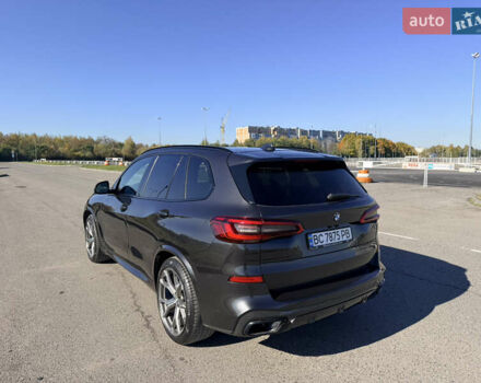 Серый БМВ Х5, объемом двигателя 3 л и пробегом 65 тыс. км за 57900 $, фото 6 на Automoto.ua