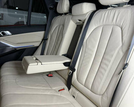 Серый БМВ Х5, объемом двигателя 3 л и пробегом 92 тыс. км за 49000 $, фото 58 на Automoto.ua