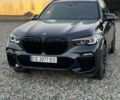 Серый БМВ Х5, объемом двигателя 3 л и пробегом 130 тыс. км за 61111 $, фото 1 на Automoto.ua