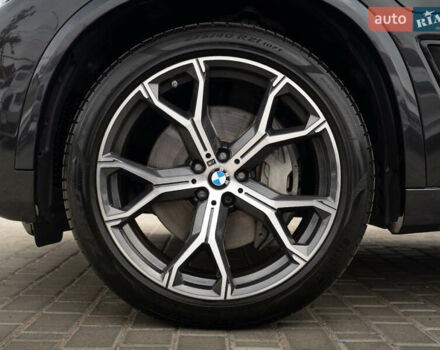 Серый БМВ Х5, объемом двигателя 3 л и пробегом 44 тыс. км за 63900 $, фото 18 на Automoto.ua
