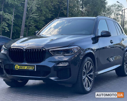 Серый БМВ Х5, объемом двигателя 3 л и пробегом 19 тыс. км за 57000 $, фото 2 на Automoto.ua