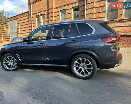 Серый БМВ Х5, объемом двигателя 3 л и пробегом 67 тыс. км за 49999 $, фото 2 на Automoto.ua